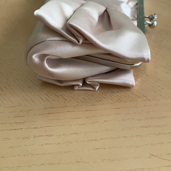Lulu Townsend Satin Clutch - Picture 4 of 10